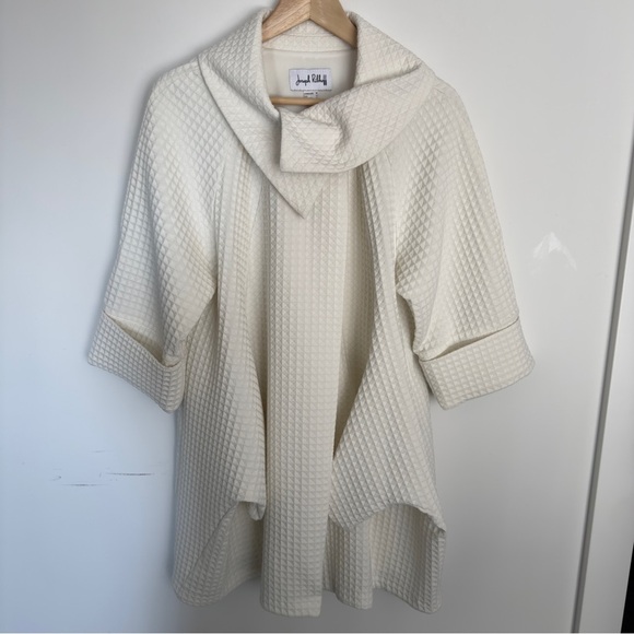 Joseph Ribkoff White Textured Coat Dress โ Size 8 (CAN/USA) - Picture 12 of 13